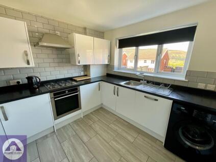 Oak Road, Blaina
