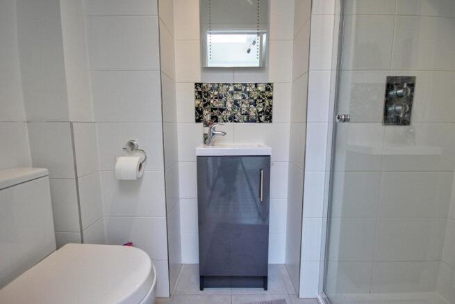 2 bed Semi-Detached for sale Image 8