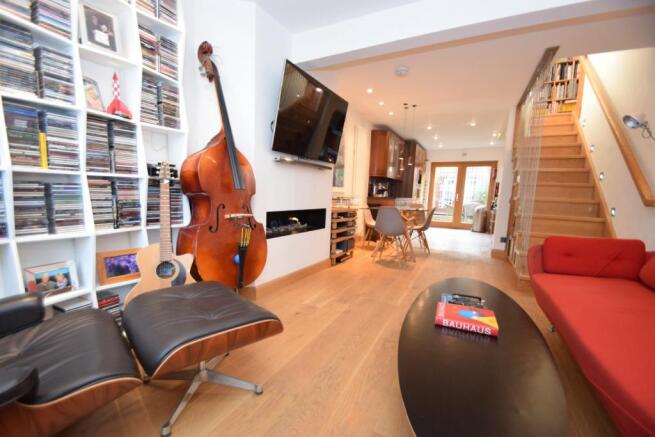 Living Room/Dining R