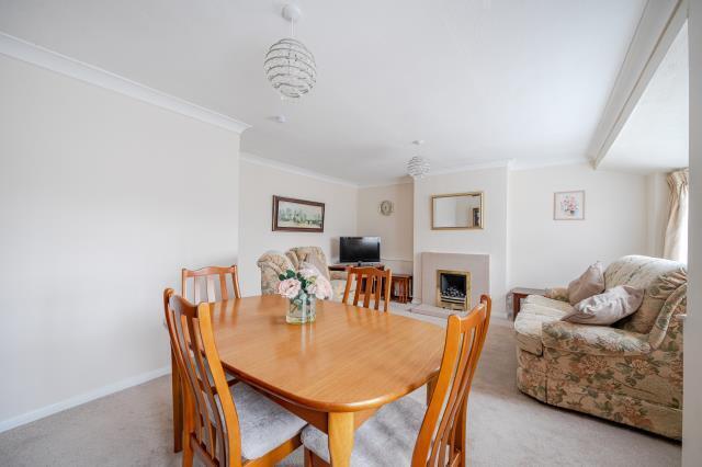 Queensway, Maidenhead photo 4