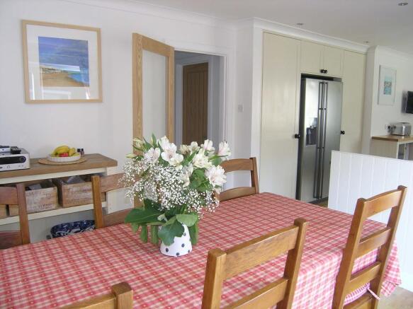 Dining Area to Kitchen