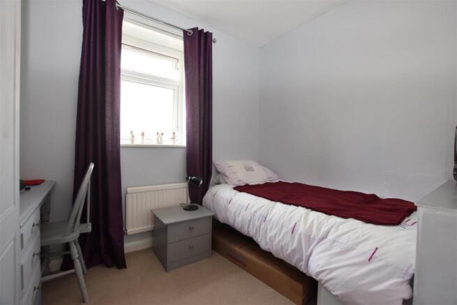 27 Abbey Drive, Ashby