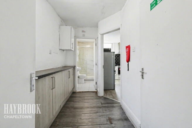 8 bed Semi-Detached for sale Image 12