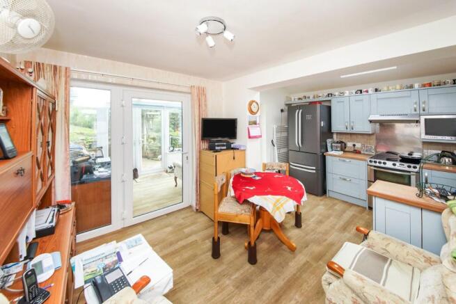 Kitchen/breakfast ro