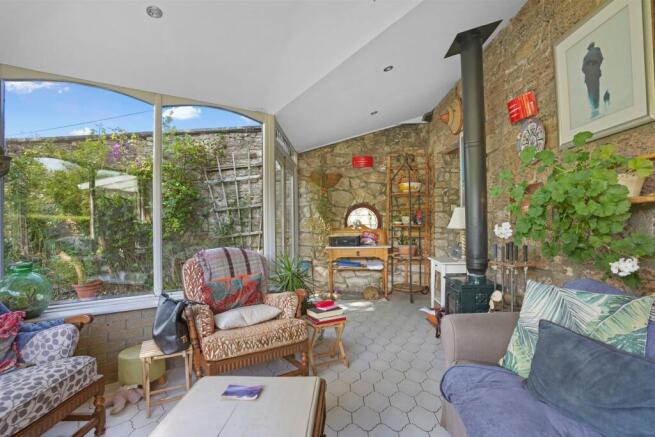 Champfleurie Estate, Linlithgow, EH49 photo 4