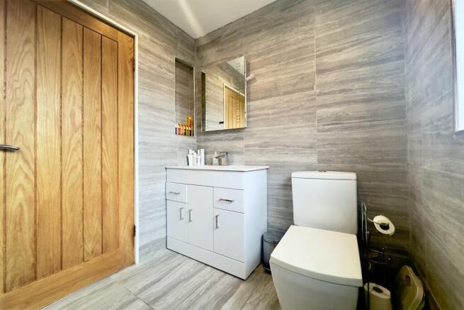 En-Suite Shower Room