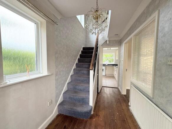 ENTRANCE HALLWAY