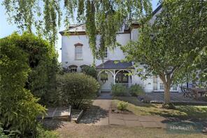 1, Burnt House, Pudding Lane, Chigwell IG7 6BY