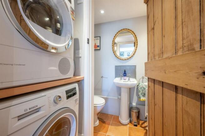 Utility & Cloakroom