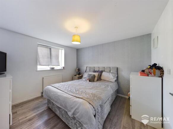 Bedroom 2.jpg