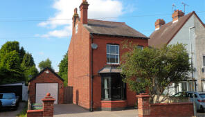 104, Hurcott Road, Kidderminster DY10 2RG