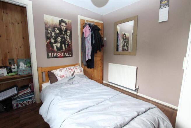 Bedroom 3.JPG