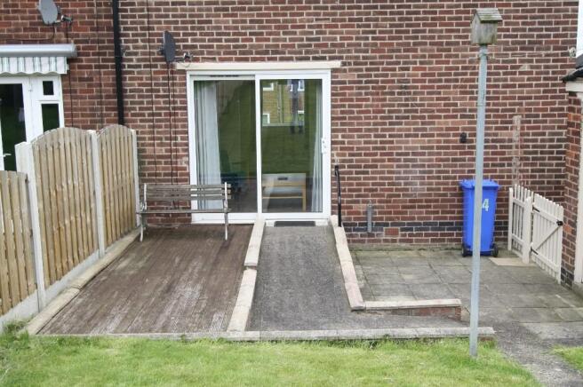 Photo 3