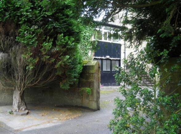 Driveway Entrance