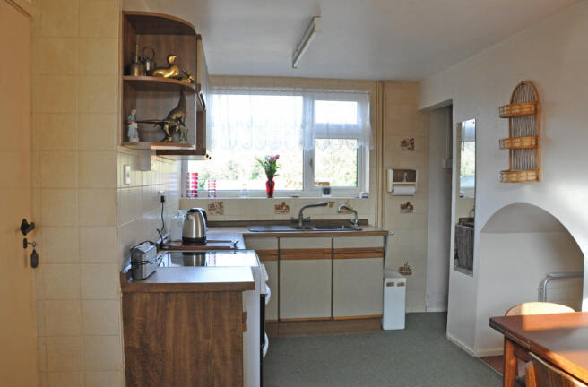 Photo 4