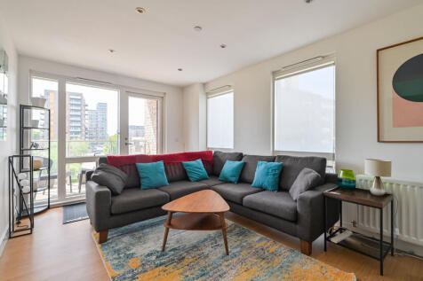 Wimhurst Court, Tower Hamlets, London, E14