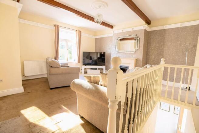 2 bed Terraced for sale Image 8