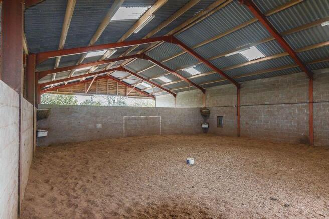 Equestrian barn