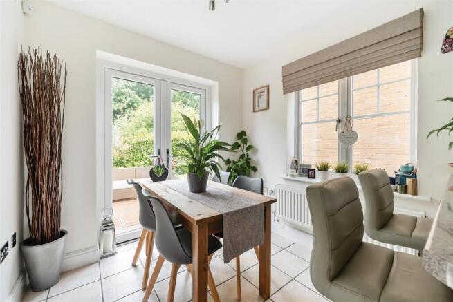 12, Herbert Gardens Towcester