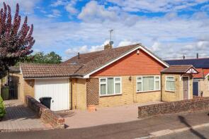 12, Rowbarns, Battle TN33 0JQ