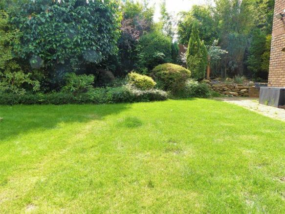 Garden towards...