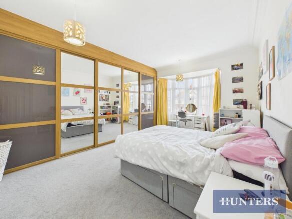 4 bed Maisonette for sale Image 10