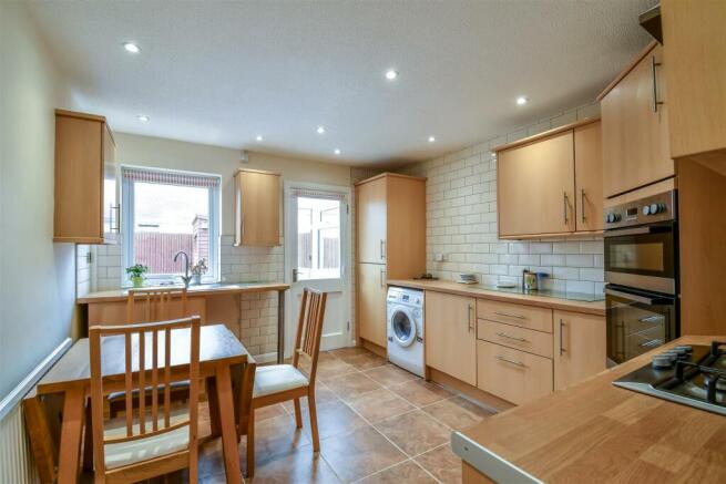 Kitchen / Breakfast