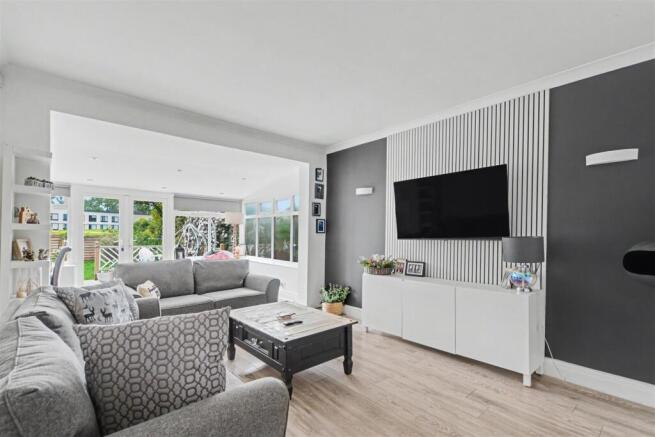 Open Plan Living_1.jpeg