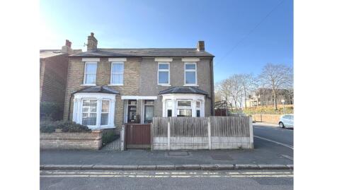 2 Hawthorn Road, Bexleyheath, Kent, DA6