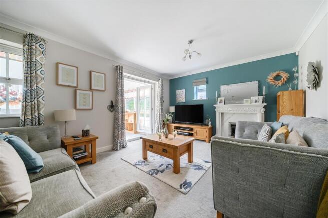 1287377-23-6824f3a3c45e1-ARW .jpg