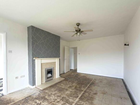 3 bed Detached Bungalow for sale Image 3