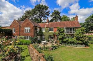 Dale Cottage, High Street, Bursledon SO31 8DL