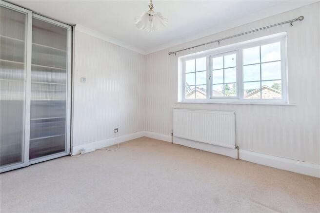 4 bed Detached for sale Image 10