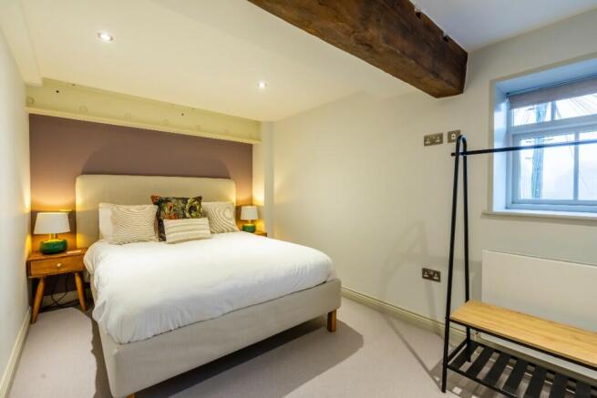 3 bed House to rent Image 6