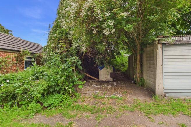 2 bed Terraced for sale Image 7