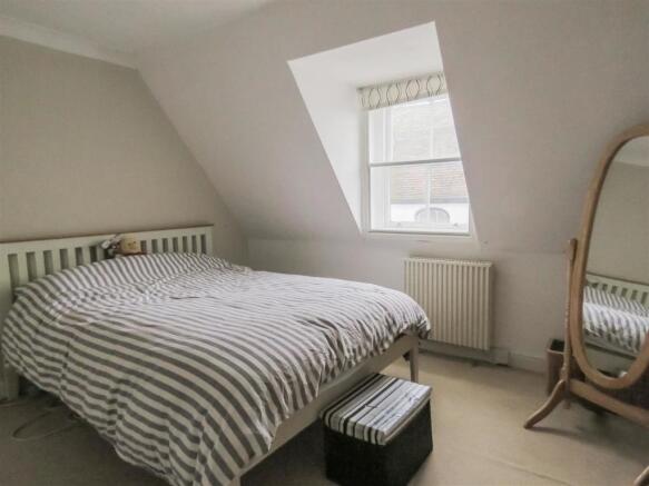 Bedroom One 1.JPG