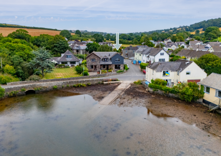 Frogmore, Kingsbridge
