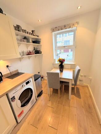 4 bed Not Specified for sale Image 12