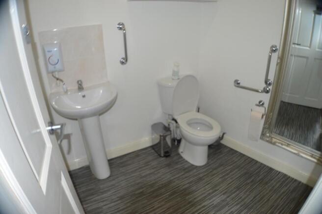 Photo 10