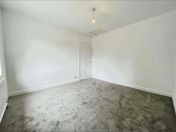 3 bed Semi-Detached for sale Image 12