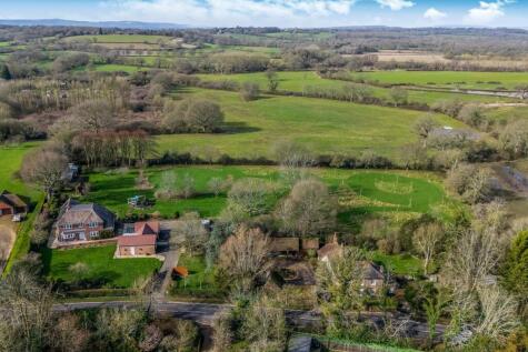 Billingshurst Road, Ashington, RH20