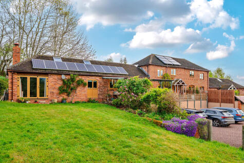 Wulstans Barn, Shrawley