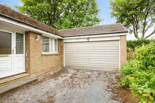 3 bed Detached Bungalow for sale Image 7