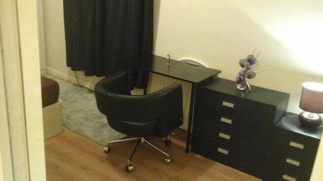 5 bed House Share to rent Image 6