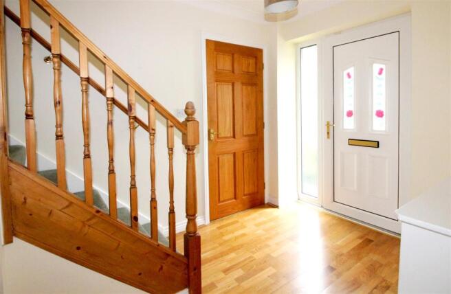 Millview Crescent_00