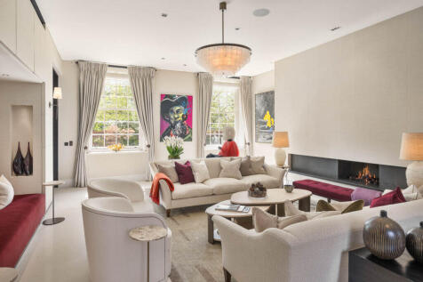 Academy Gardens, Duchess of Bedfords Walk, London, W8