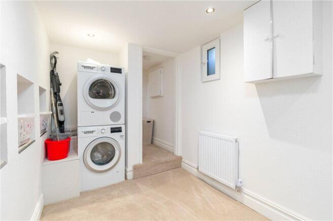3 bed Semi-Detached for sale Image 7
