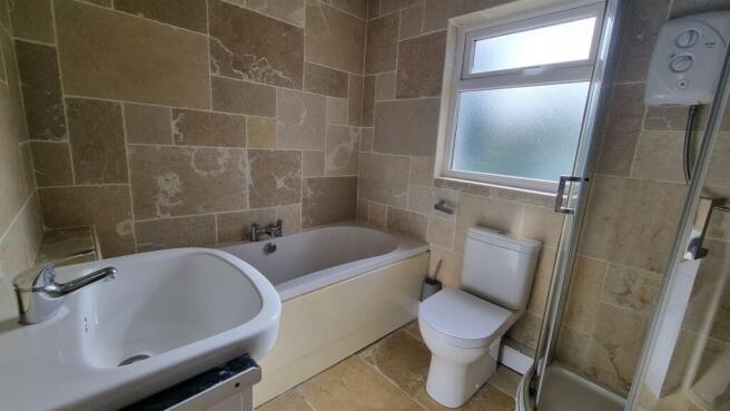 PEN Bathroom 1.jpeg