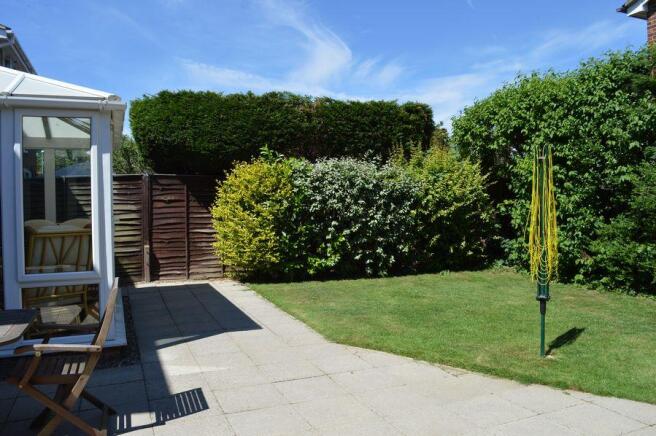GARDEN1