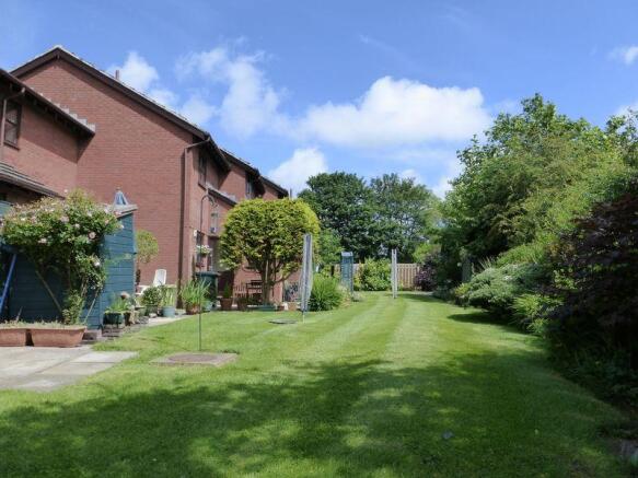 Communal Rear Garden